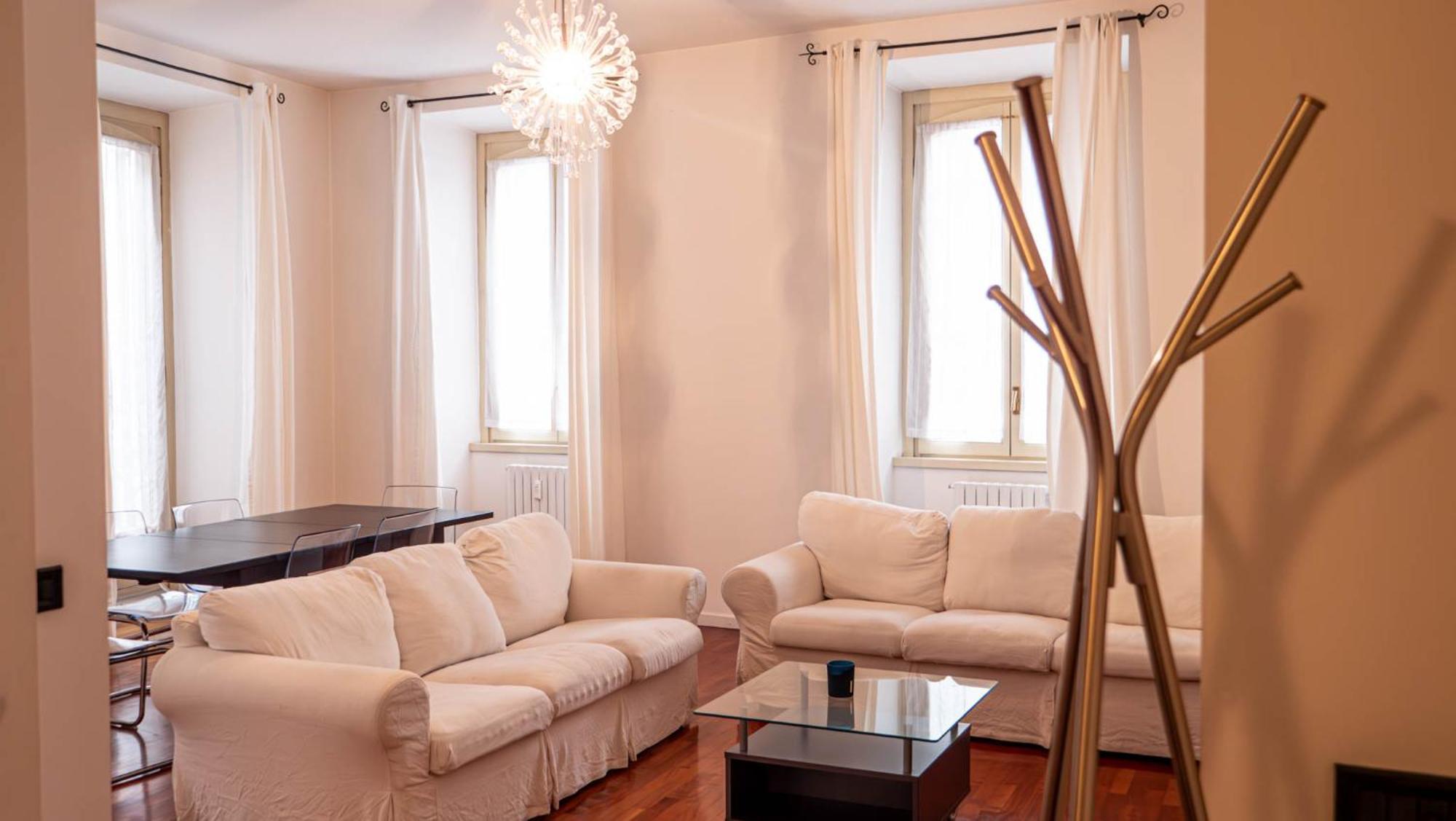 Appartamento Superhouse Piazza Duomo Area Милано Екстериор снимка